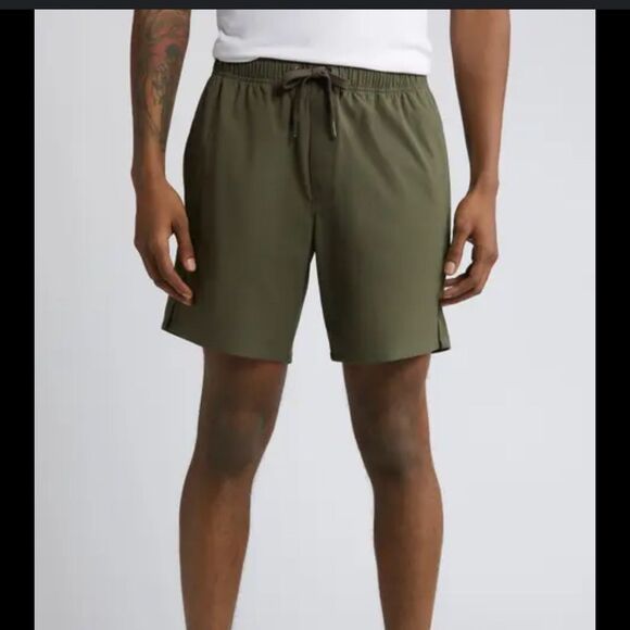 Z by Zella Freestyle Shorts Drawstring Fleece Blend Pockets Army Green - Picture 1 of 6